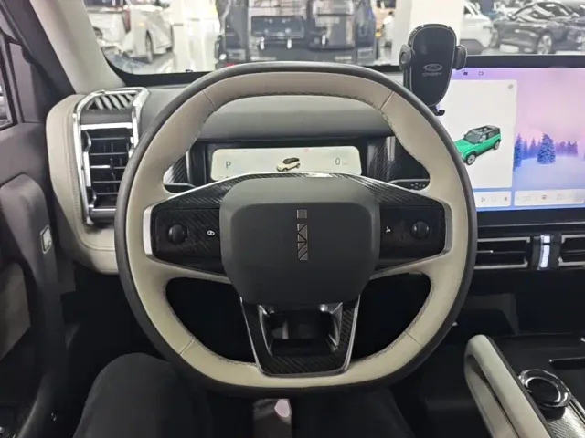 iCAR 03 — Фото автомобиля 10