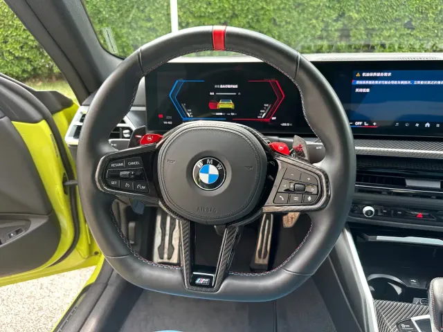 BMW M4 — Фото автомобиля 12