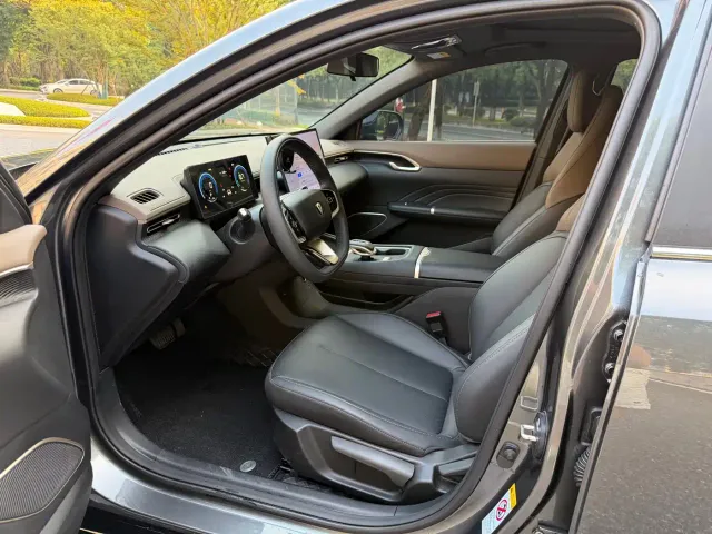 Changan Eado — Фото автомобиля 6