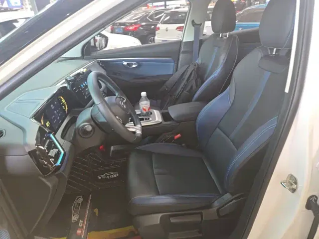 GAC Trumpchi GS3 — Фото автомобиля 14