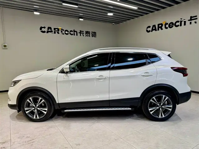 Nissan Qashqai — Фото автомобиля 7