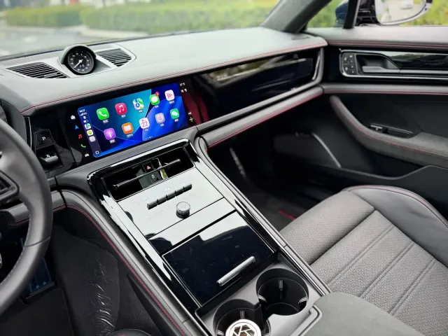 Porsche Panamera — Фото автомобиля 11