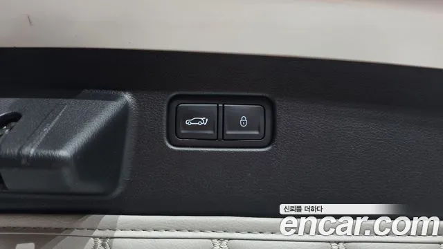 Genesis GV60 — Фото автомобиля 24