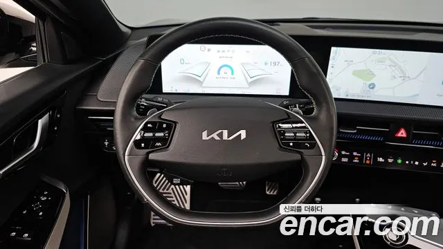 Kia EV6 — Фото автомобиля 13