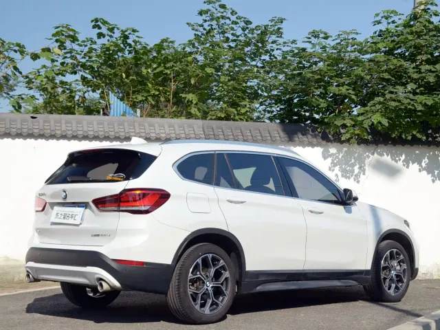 BMW X1 — Фото автомобиля 6