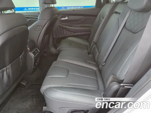 Hyundai Santa Fe Santa Fe (New) — Фото автомобиля 17