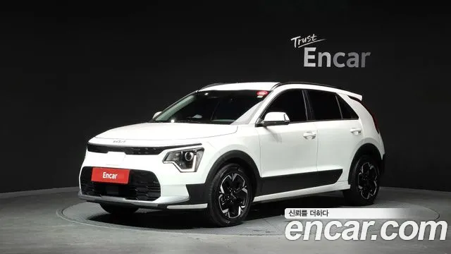 Фотография автомобиля — Kia Niro