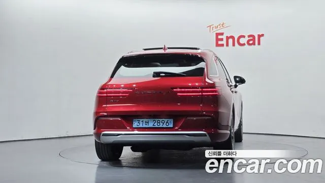 Genesis GV70 Electrified — Фото автомобиля 4