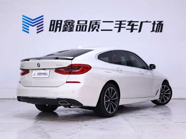 BMW 6 Series Gran Turismo — Фото автомобиля 7
