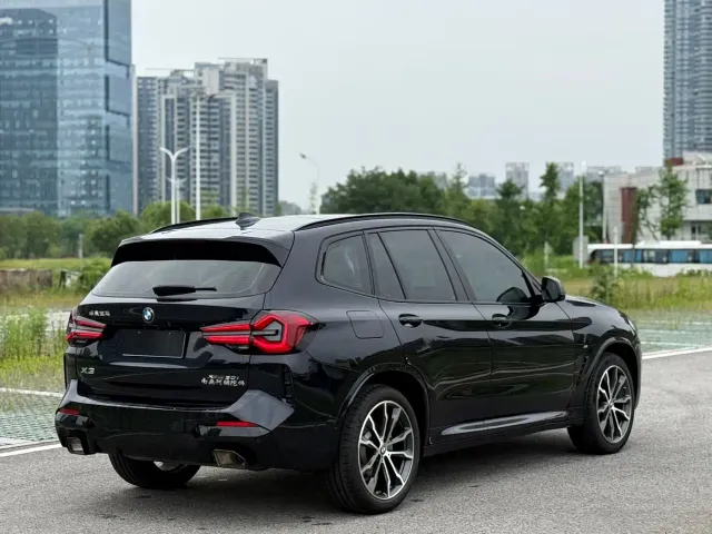 BMW X3 — Фото автомобиля 9