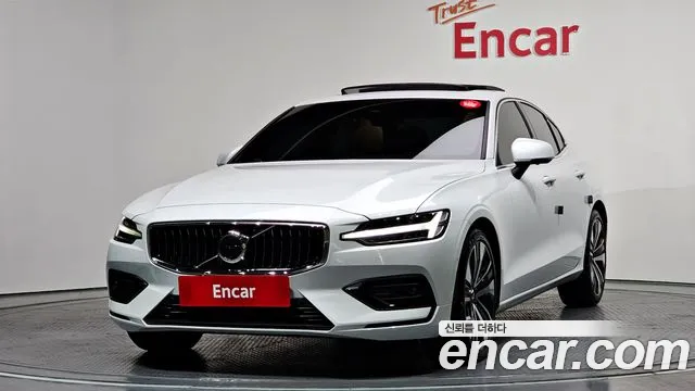 Вольво S60 S60 третьего поколения B5 Ultimate Bright — Фото автомобиля 10