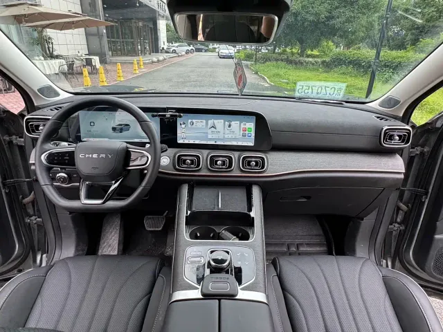 Chery Tiggo 9 — Фото автомобиля 11