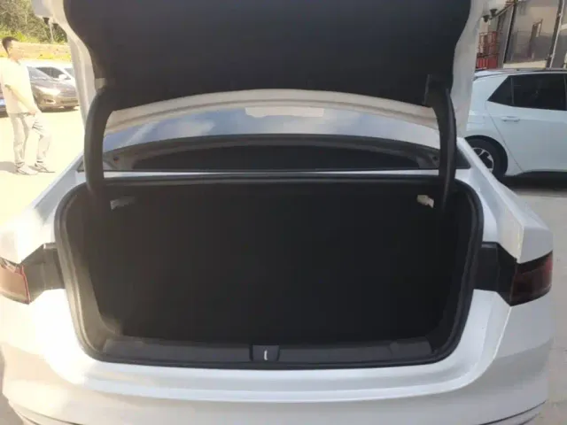 BYD Qin PLUS — Фото автомобиля 18