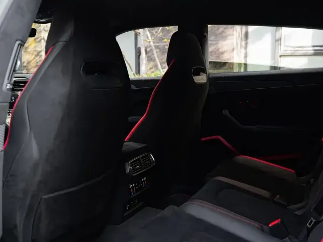 Lamborghini Urus — Фото автомобиля 23