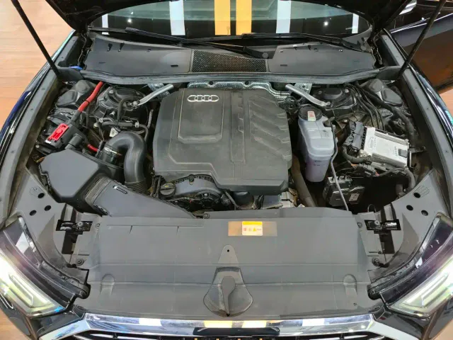 Audi A6L — Фото автомобиля 10