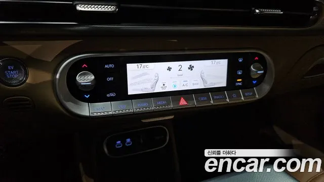Genesis GV60 — Фото автомобиля 24
