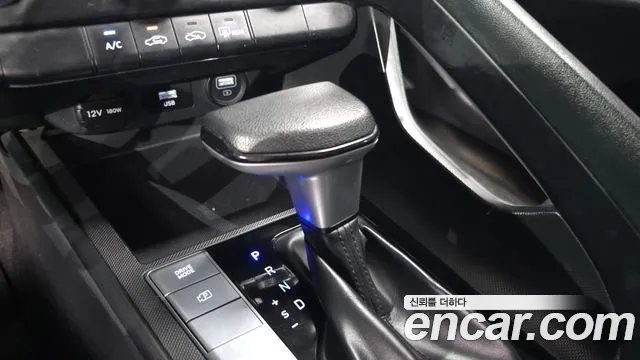 Hyundai AVANTE Avante (CN7) — Фото автомобиля 15