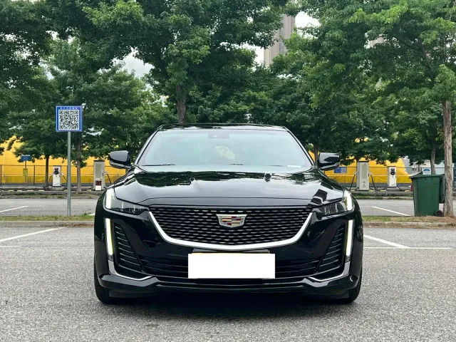 Cadillac CT5 — Фото автомобиля 2