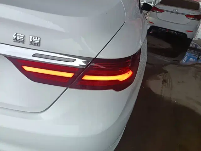 Geely Binrui 2021 1.4T CVT Asian Games Edition — Фото автомобиля 7