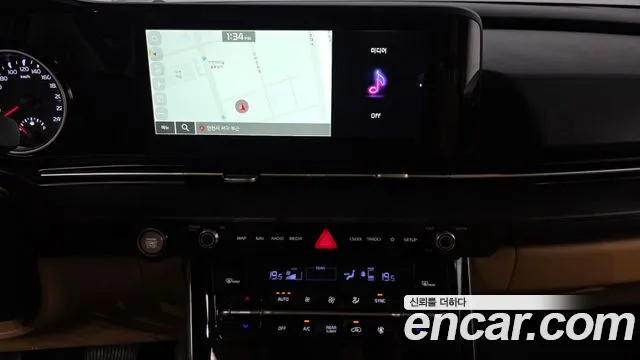 Kia Canival Carnival 4 поколение Бензин 9 мест Noblesse — Фото автомобиля 14