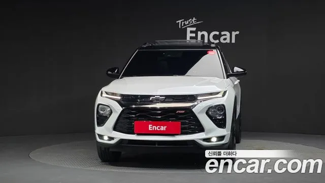 ChevroletGMDaewoo Trailblazer Trailblazer 1.3 турбо 4WD — Фото автомобиля 3