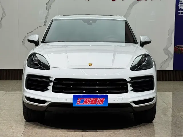 Porsche Cayenne — Фото автомобиля 2