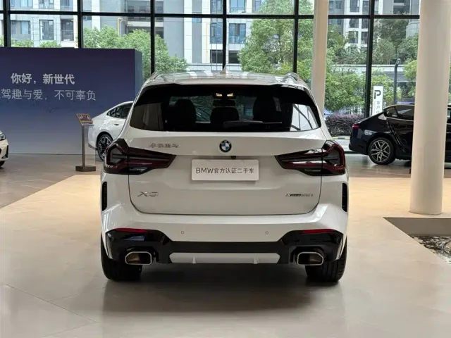 BMW X3 — Фото автомобиля 3