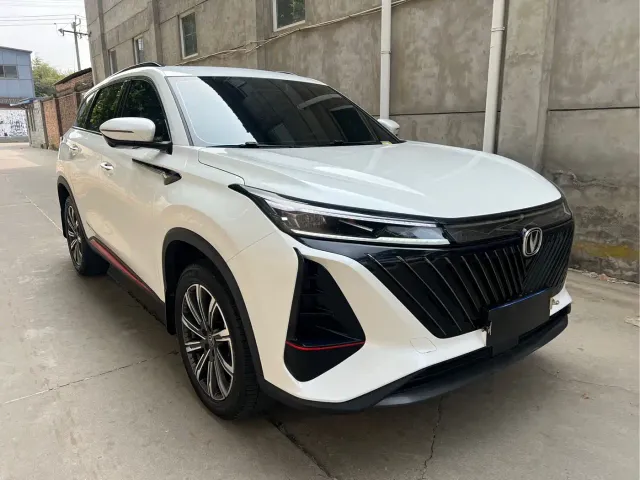 Changan CS75 Plus — Фото автомобиля 3