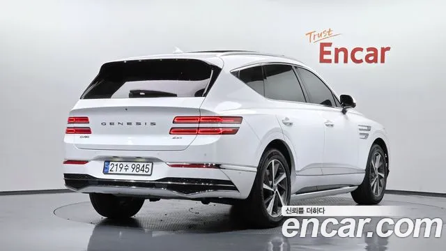 Genesis GV80 — Фото автомобиля 2