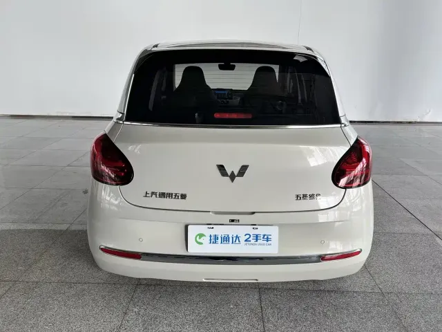 Wuling Bingo — Фото автомобиля 30