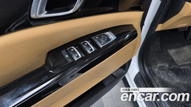 Kia Carnival 4th Gen — Фото автомобиля 30