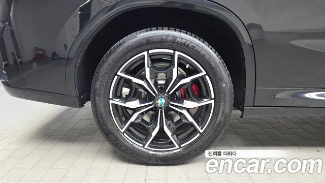 BMW X4 xDrive20i M Sport Pro — Фото автомобиля 5