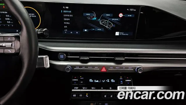 Hyundai Grandeur — Фото автомобиля 14