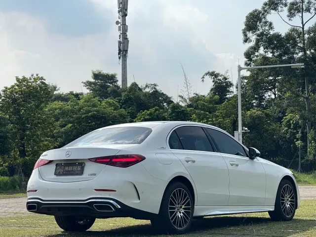 Mercedes-Benz C-Class — Фото автомобиля 6