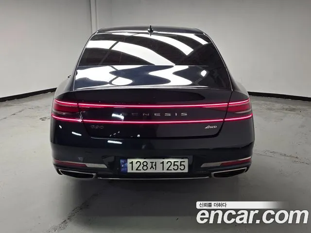 Genesis G90 Бензин 3.5 турбо AWD — Фото автомобиля 4