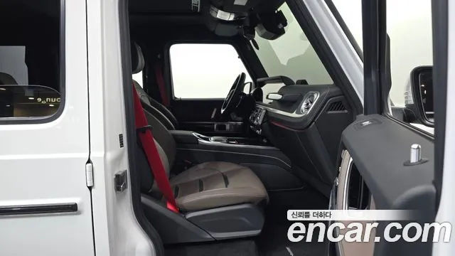 Mercedes-Benz G-Class — Фото автомобиля 11