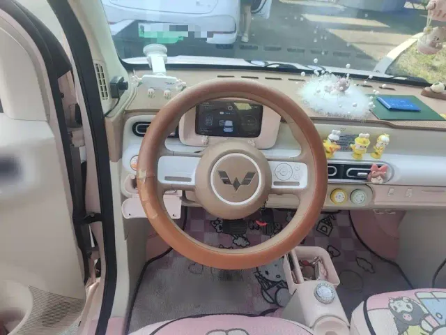 Wuling Hongguang Mini EV — Фото автомобиля 2