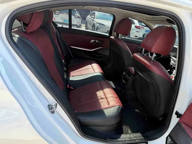 BMW i3 — Фото автомобиля 6