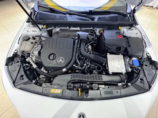Mercedes-Benz A-Class — Фото автомобиля 12