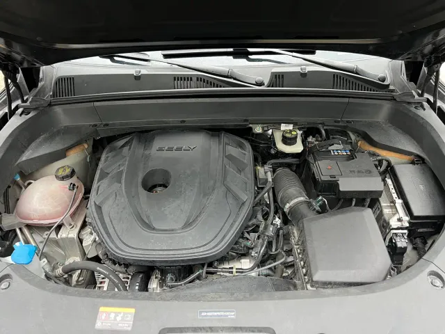 Geely Xingyue L — Фото автомобиля 5