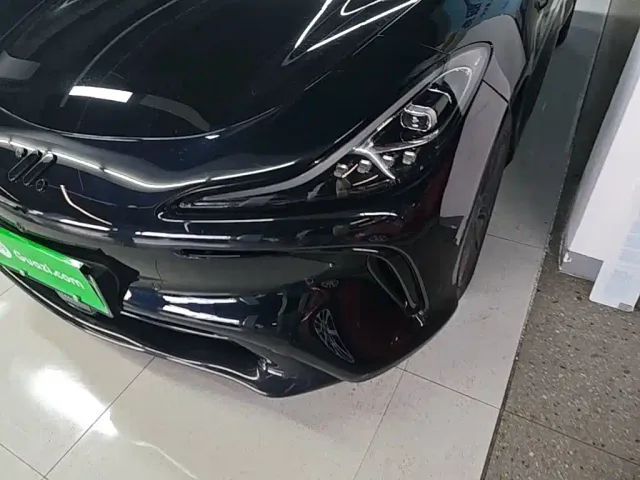 IM Motors LS6 — Фото автомобиля 23