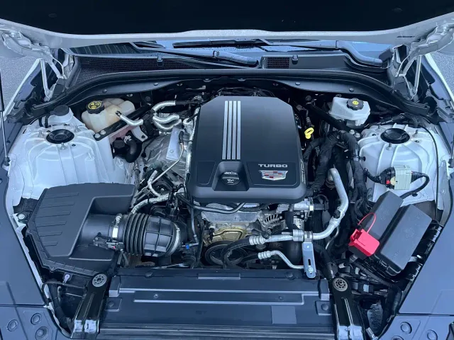 Cadillac CT5 — Фото автомобиля 16