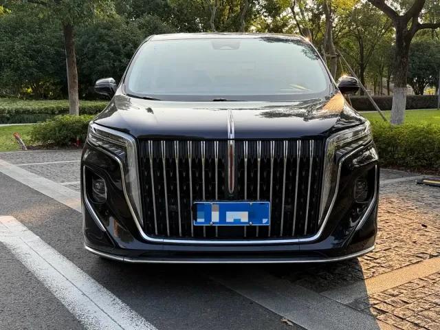 Hongqi HQ9 — Фото автомобиля 2