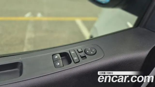 Hyundai Staria — Фото автомобиля 13