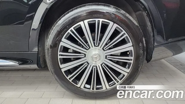 Mercedes-Benz GLS-Class — Фото автомобиля 18
