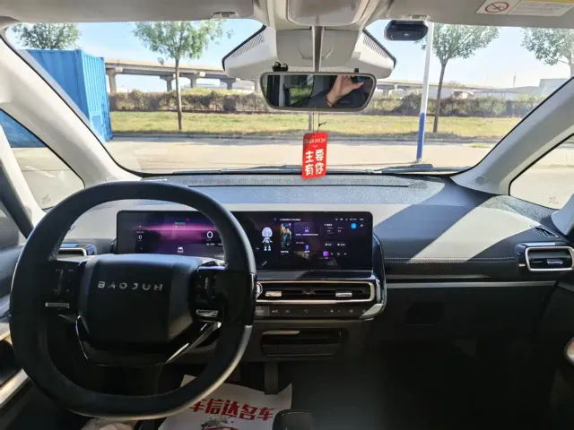 Baojun KiWi EV — Фото автомобиля 6