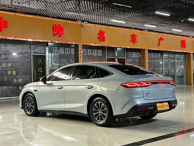 BYD Qin L — Фото автомобиля 6