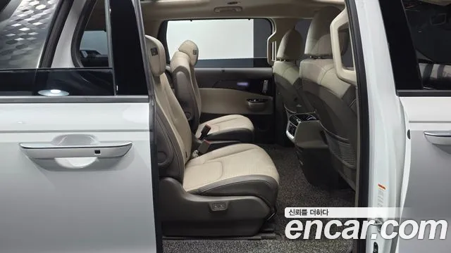 Kia Canival Carnival 4 поколение Дизель 9 мест Signature — Фото автомобиля 10