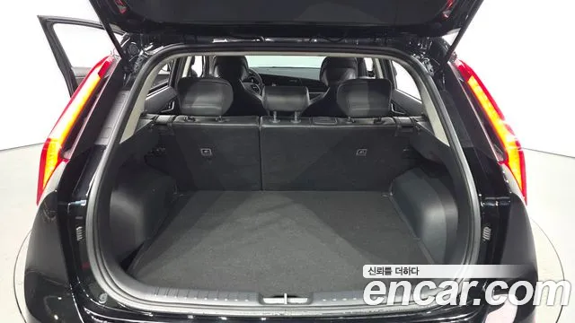 Kia Niro All Niro EV Air — Фото автомобиля 17