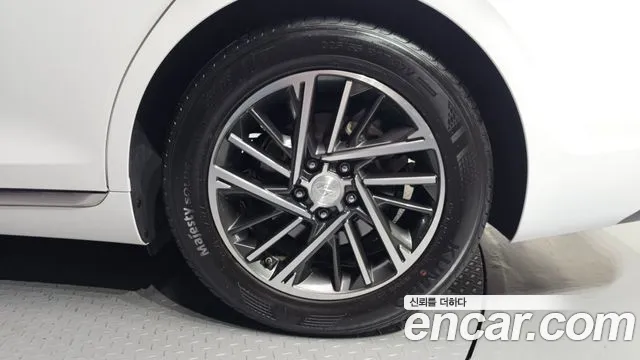 Hyundai Grandeur Grandeur (New) — Фото автомобиля 6